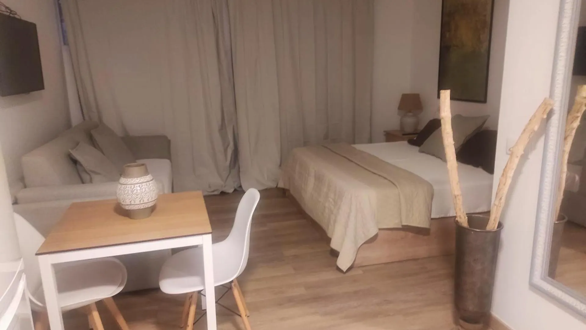 아파트호텔 Hotel Apartamentos Seven Rooms 푼타움브리아